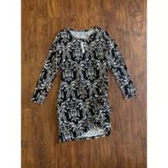 Tops - NEW Himone Womens BlackWhite Long Sleeve Damask Bodycon Short Dress Size 2X